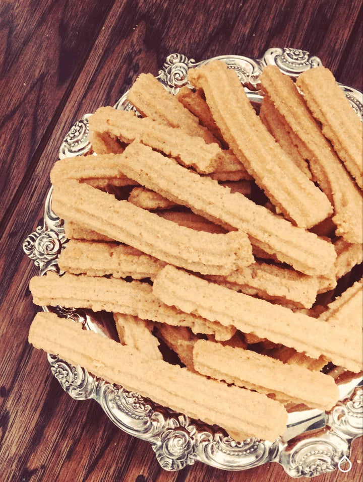 Lizzie's Cheese Straws - 8oz. Classic Cheddar Cheese Straws