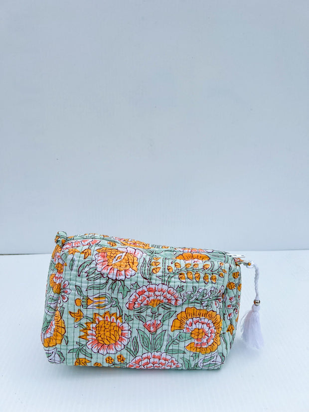 Retro Green Floral Quilted Cosmetic Bag - Multiple Sizes