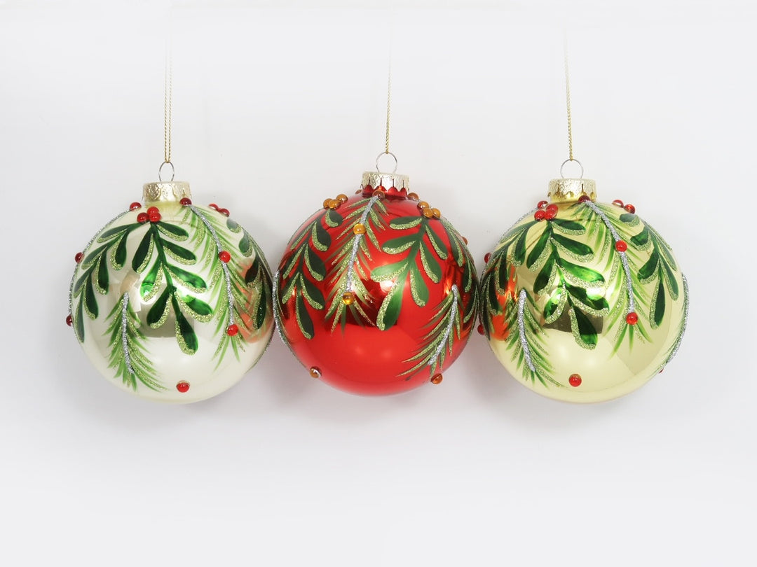Mistletoe Ball Ornament, 3 assorted  4"