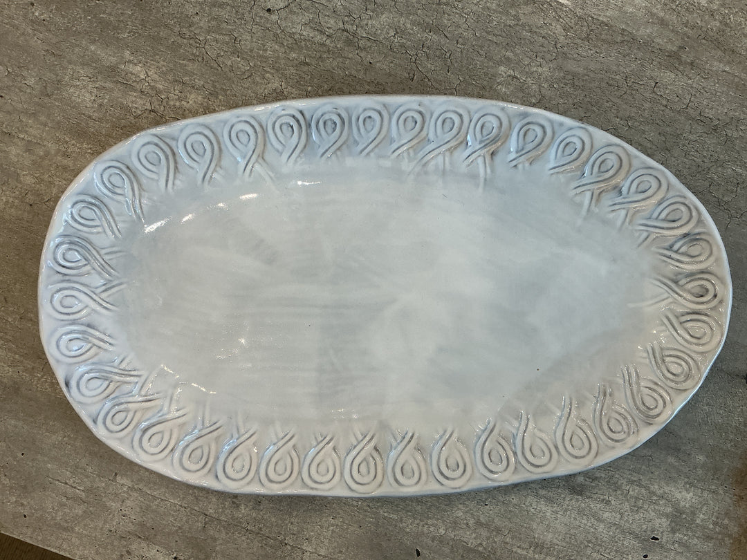 Vietri Incanto curl white oval platter 12 inch