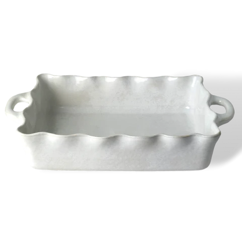 Cozina White Ruffled Baker