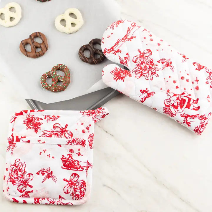 Oven Mitt Set - Santa Toile