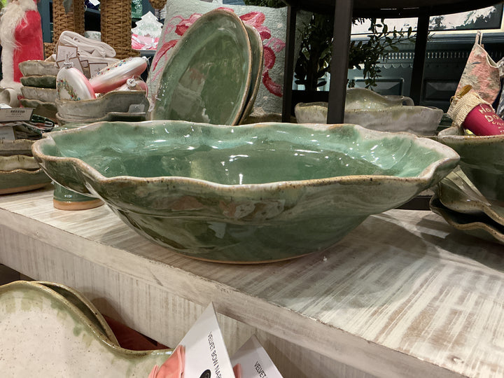 XL 18" Bowl - Matcha Leaf
