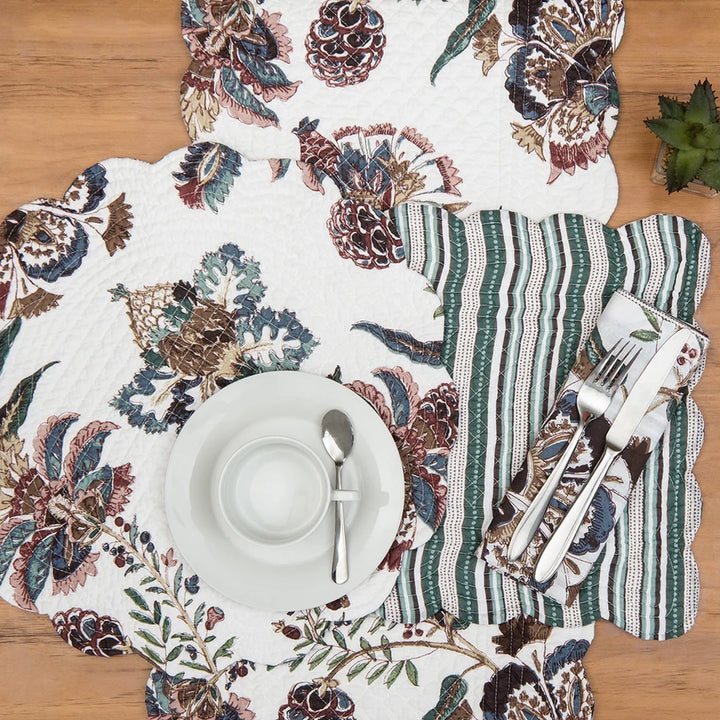 Braelyn Quilted Round Placemat
