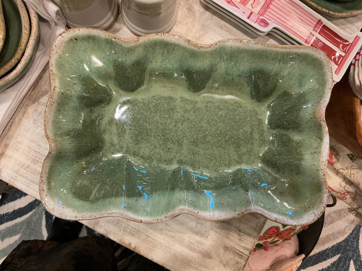 Ruffled Rectangle Dish - Matcha Leaf