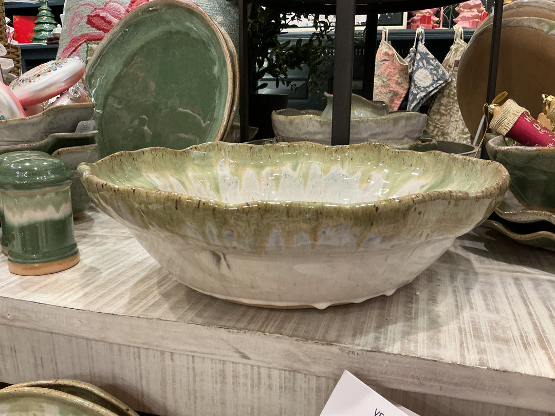 XL 18" Bowl - Matcha Latte