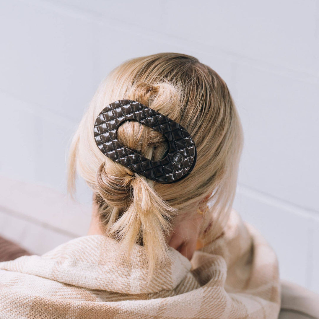 TELETIES - Flat Round Hair Clip | Large | Truly Taupe Quilted