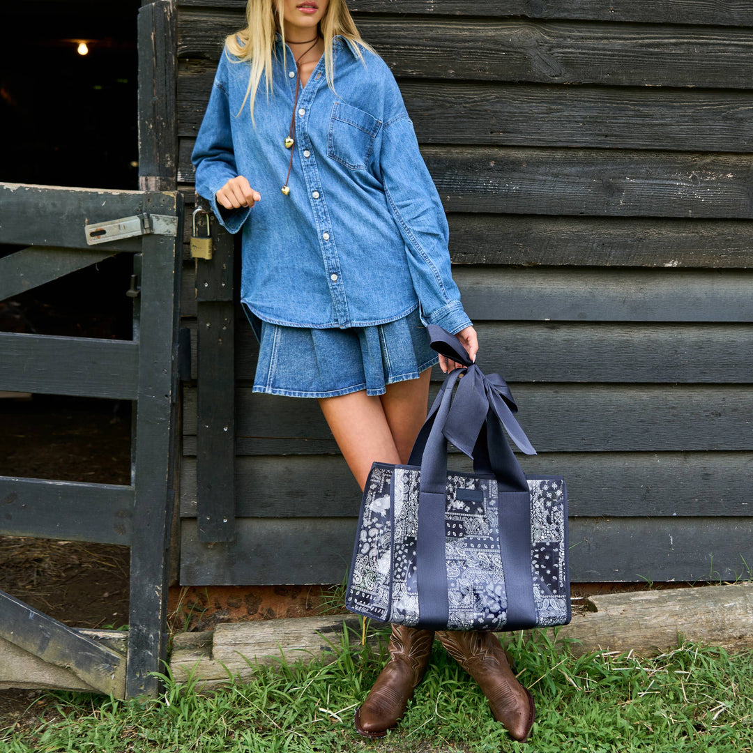 Case-Mate - Case-Mate Navy Bandana Bow Jelly Tote Bag