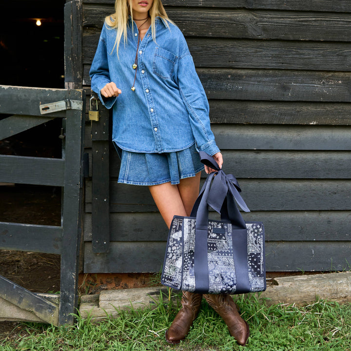 Case-Mate - Case-Mate Navy Bandana Bow Jelly Tote Bag