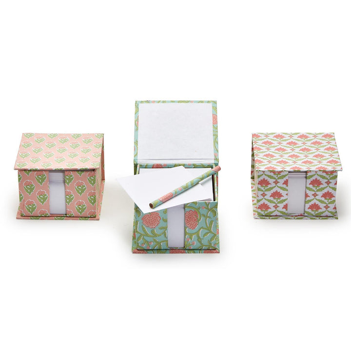 Floral Block Print Note Paper Caddy with Pencil-White