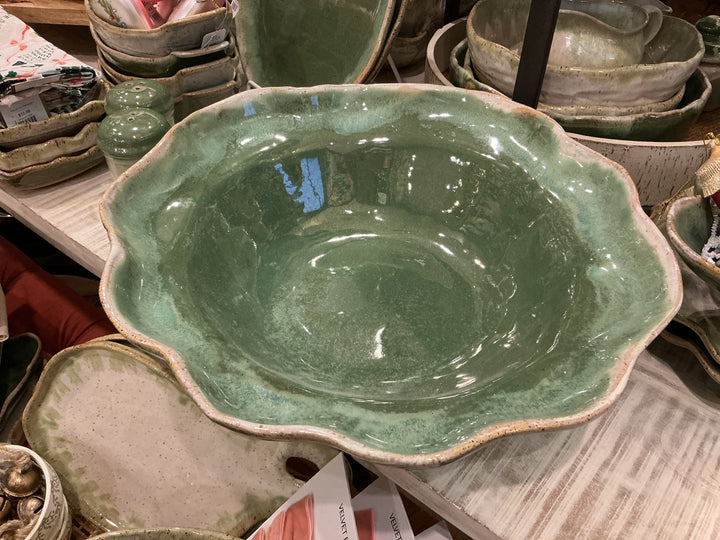 XL 18" Bowl - Matcha Leaf