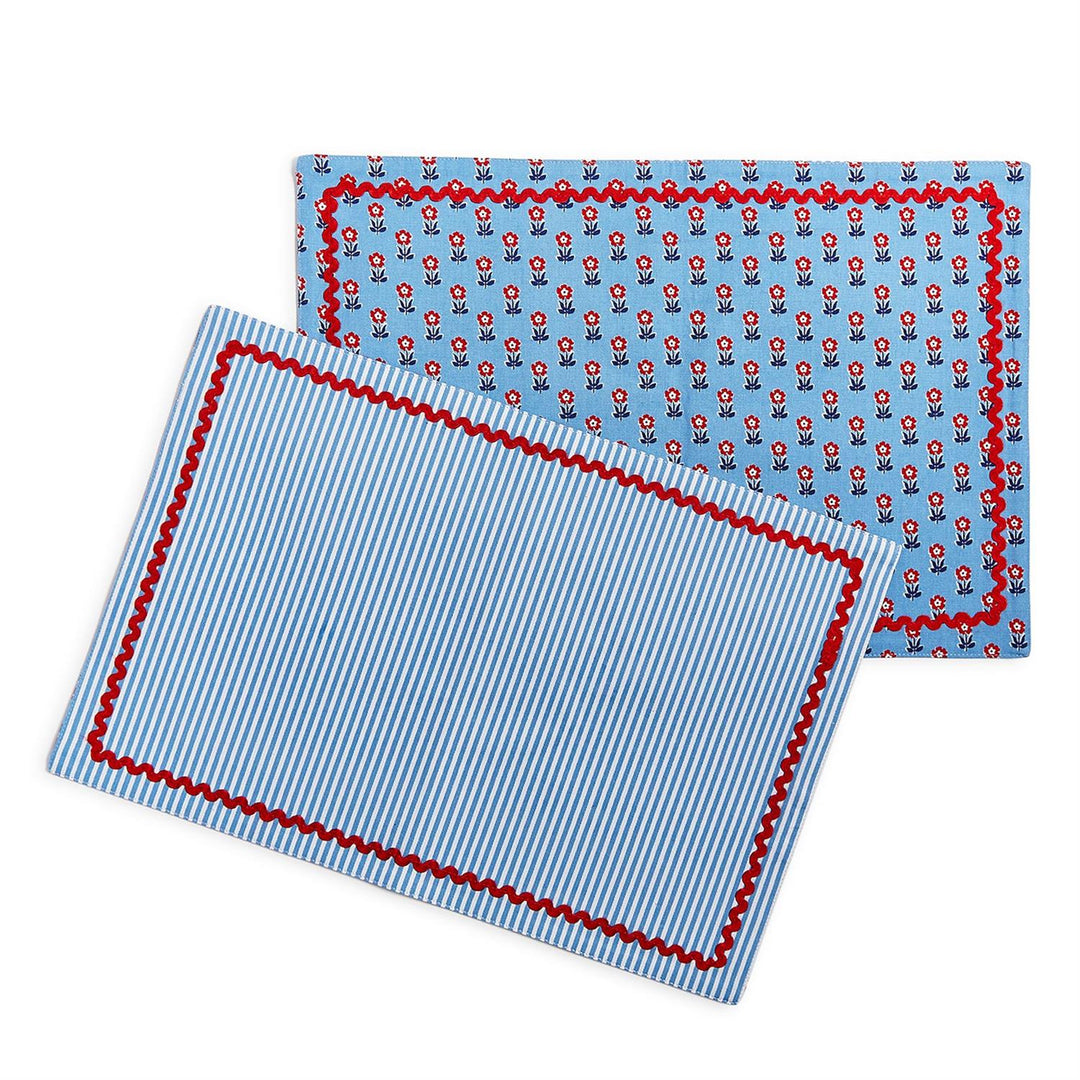 Red, White and Bloom Double Sided Fabric Placemats Set/4