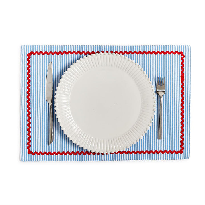 Red, White and Bloom Double Sided Fabric Placemats Set/4