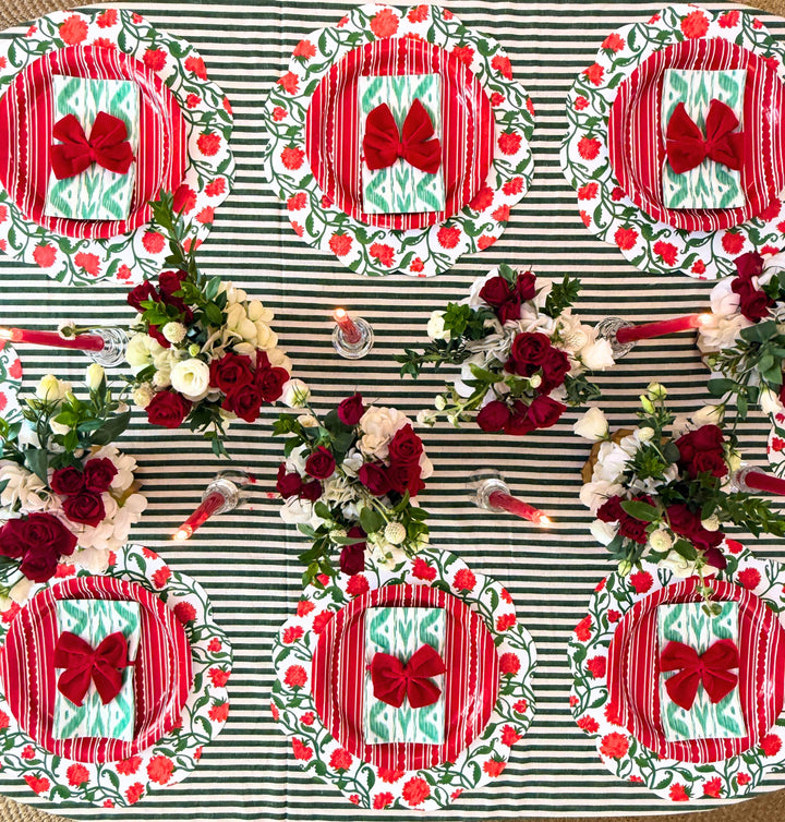 Red Carnation Scalloped Paper Placemats | Set of 24