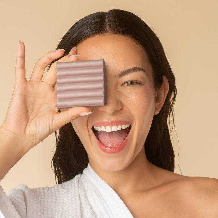 KITSCH - Cleansing Warm Sugar Body Wash Bar