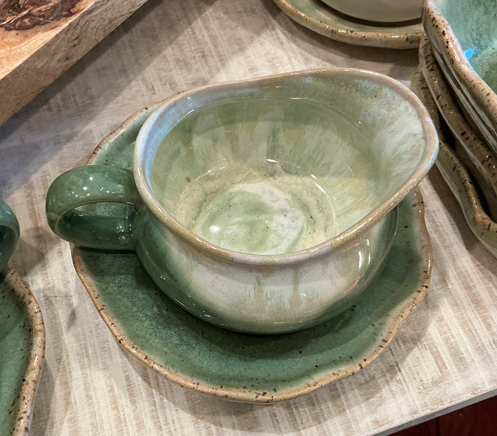 Gravy Boat & Saucer Set - Matcha Leaf
