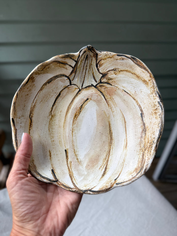 Pumpkin Salad '25 - Faded Primrose