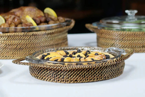 Rattan Pie Plate with Anchor Glass