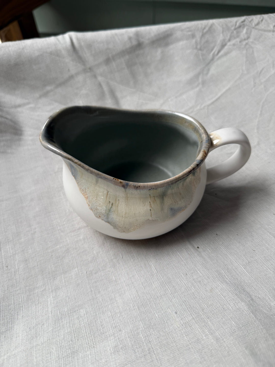 Gravy Boat & Saucer Set -Magnolia