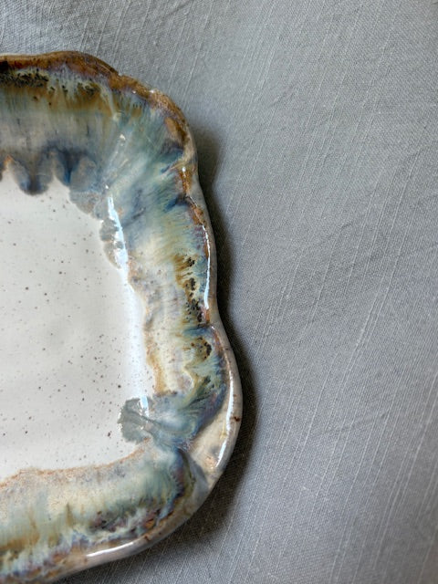 Flirty Edge Tray - Magnolia