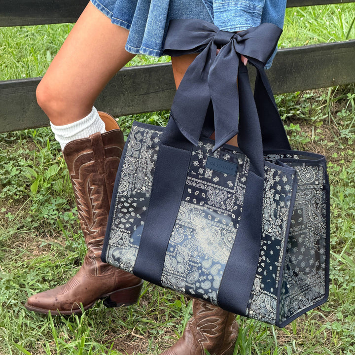 Case-Mate - Case-Mate Navy Bandana Bow Jelly Tote Bag