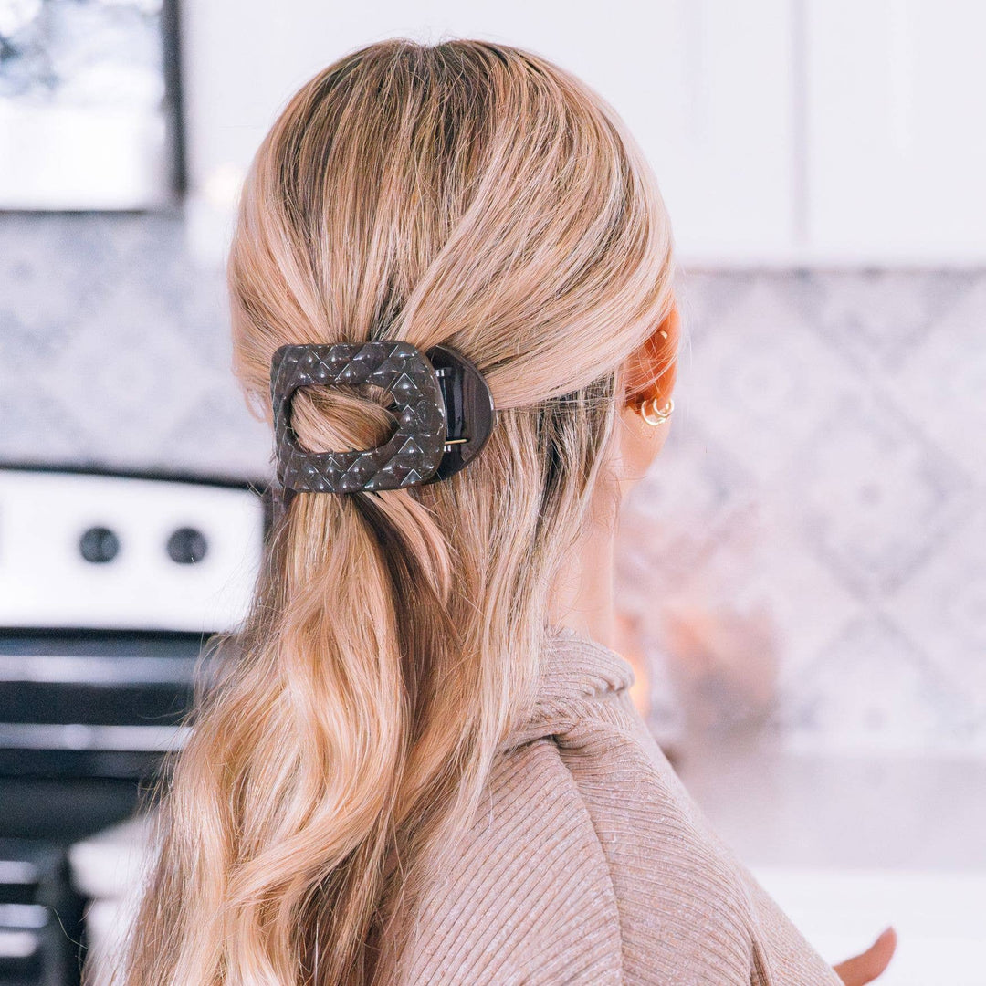 TELETIES - Flat Round Hair Clip | Medium | Truly Taupe Quilted