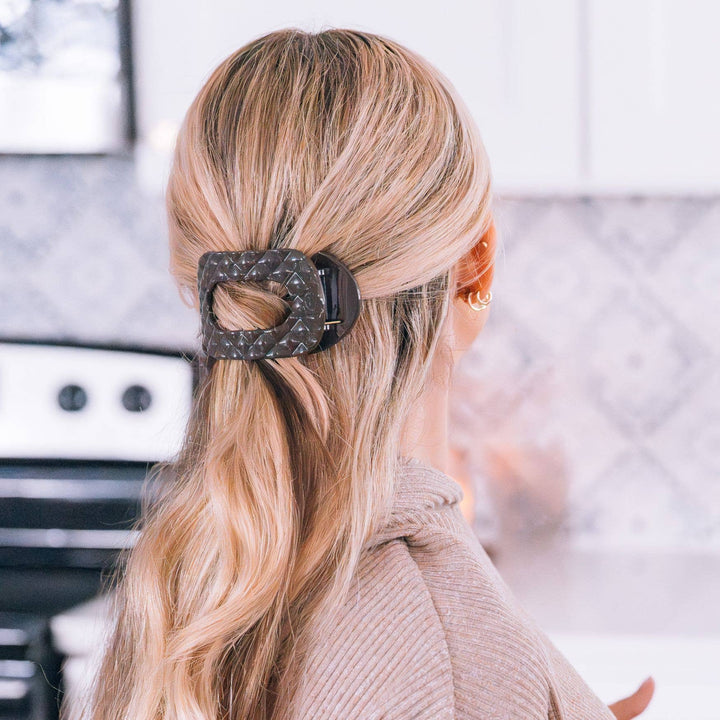 TELETIES - Flat Round Hair Clip | Medium | Truly Taupe Quilted