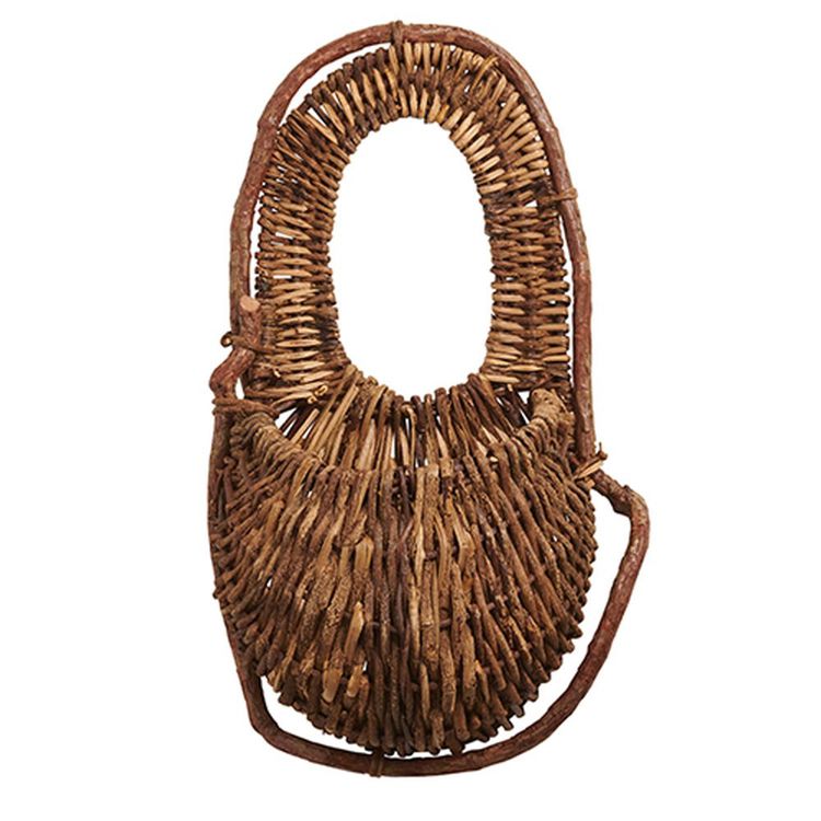 27 Vine Wall Basket