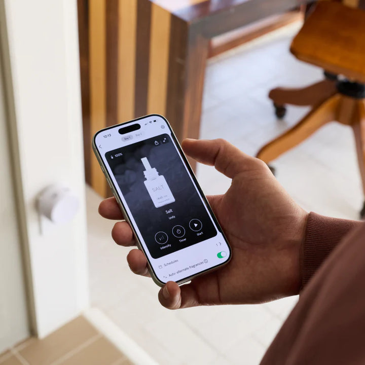Smart Fragrance Diffuser Pura Home v5